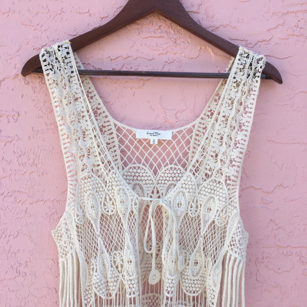 Love Tree Los Angeles Crochet Tie Front Vest Fringe Size Small - Picture 4 of 9